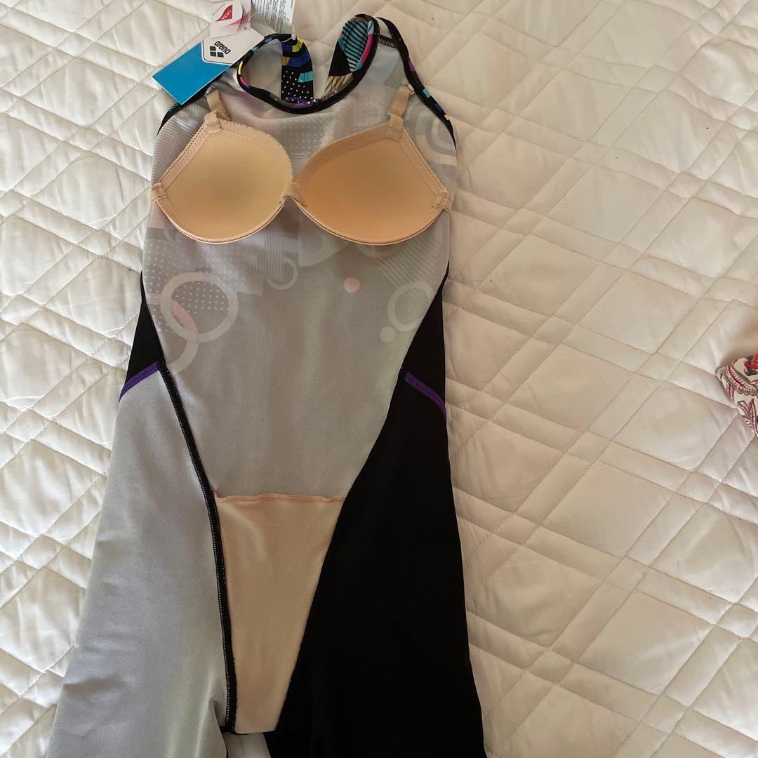 arena レディース水着M