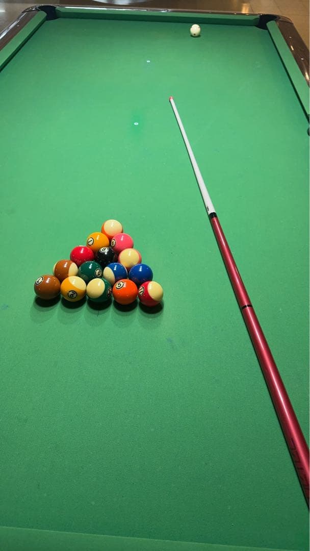 ビリヤード　キューテック　Cuetec Avid キュー　赤