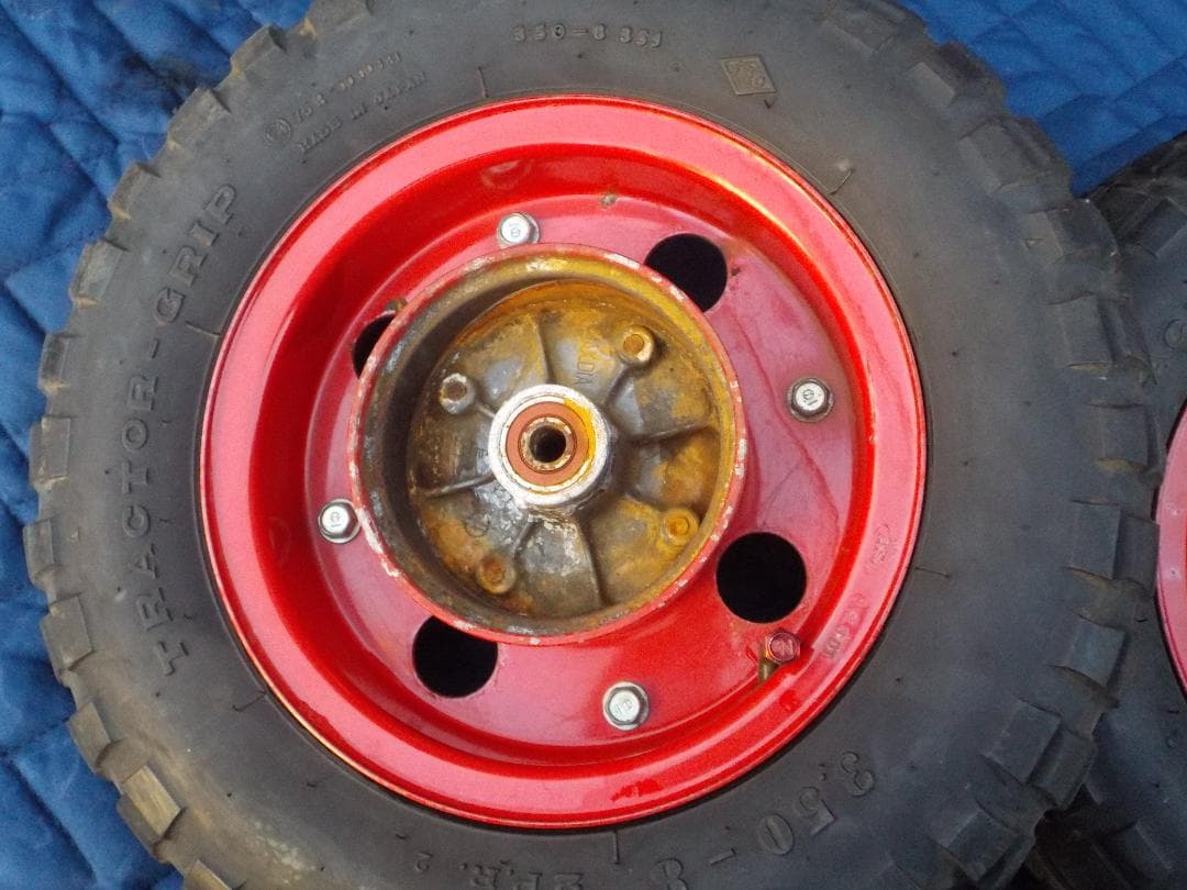 【モンキー・ゴリラ】純正タイヤ・ホイール　中古２本セット　赤