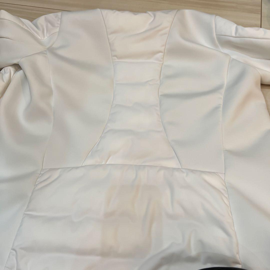 美品　半額以下　ハイブリッド　プレイ　ダウン テーラーメイド　ホワイト　サイズS