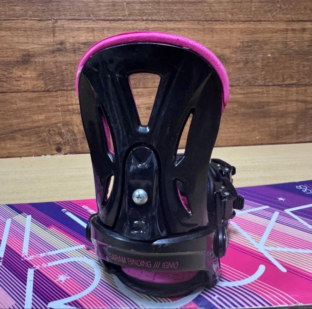 初心者オススメ　IGNIOレディース　スノーボード　3点　メンテ済み　かわいい