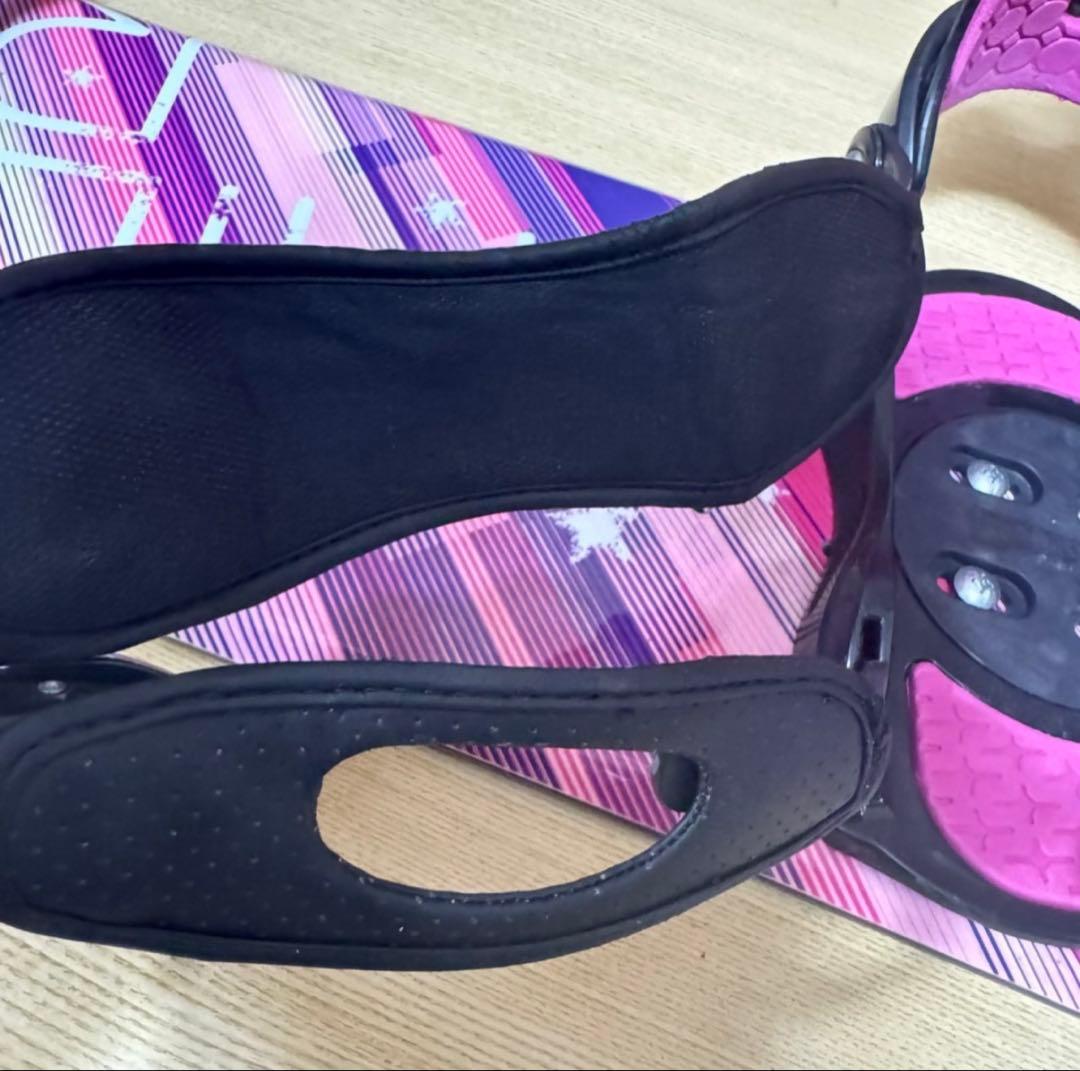 初心者オススメ　IGNIOレディース　スノーボード　3点　メンテ済み　かわいい