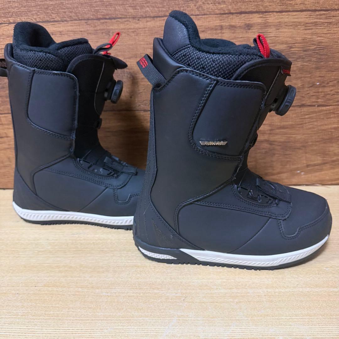 初心者オススメ　IGNIOレディース　スノーボード　3点　メンテ済み　かわいい