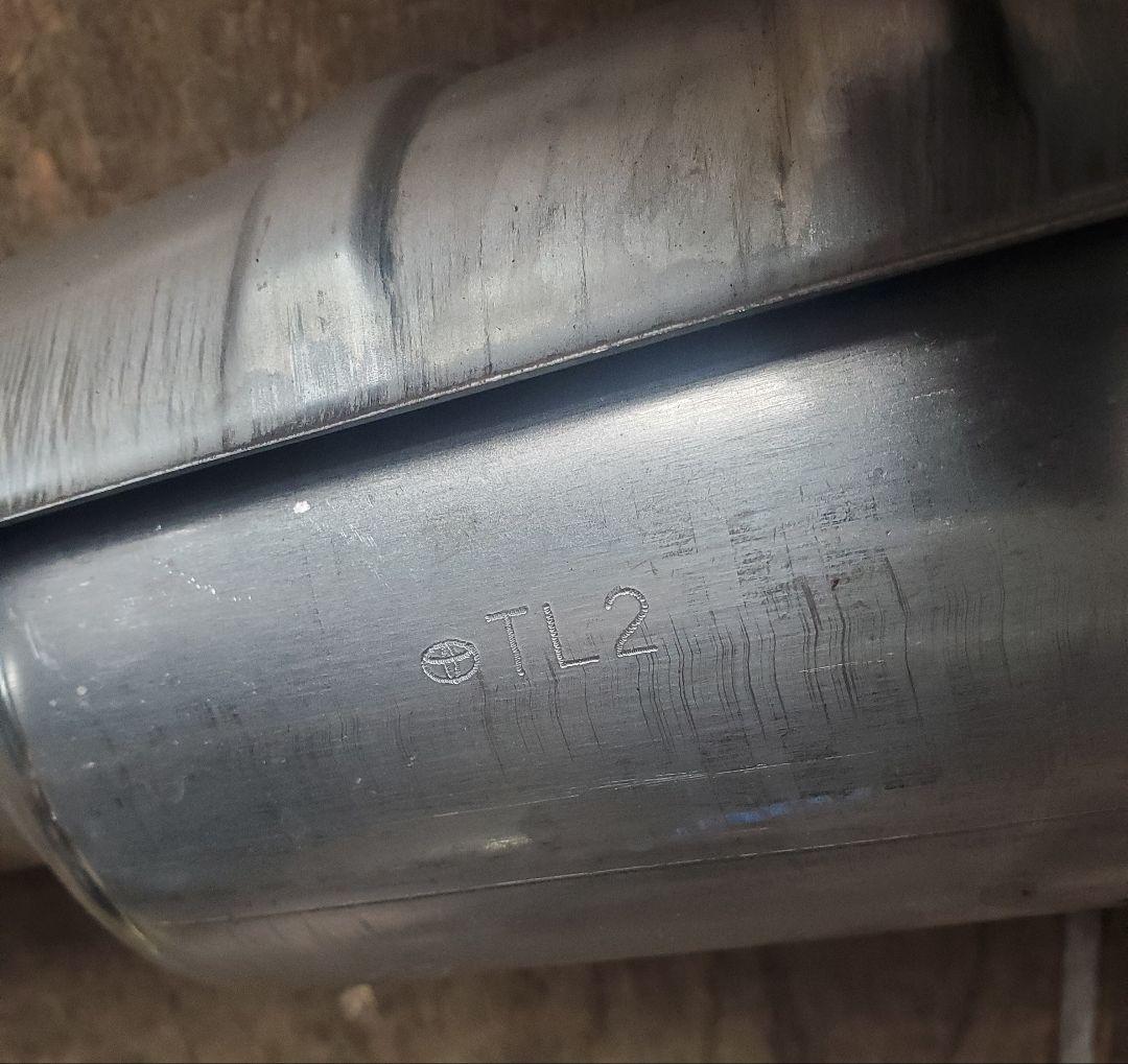 新品　純正　プリウス　50 触媒　エキゾーストパイプ　フロントパイプ 2