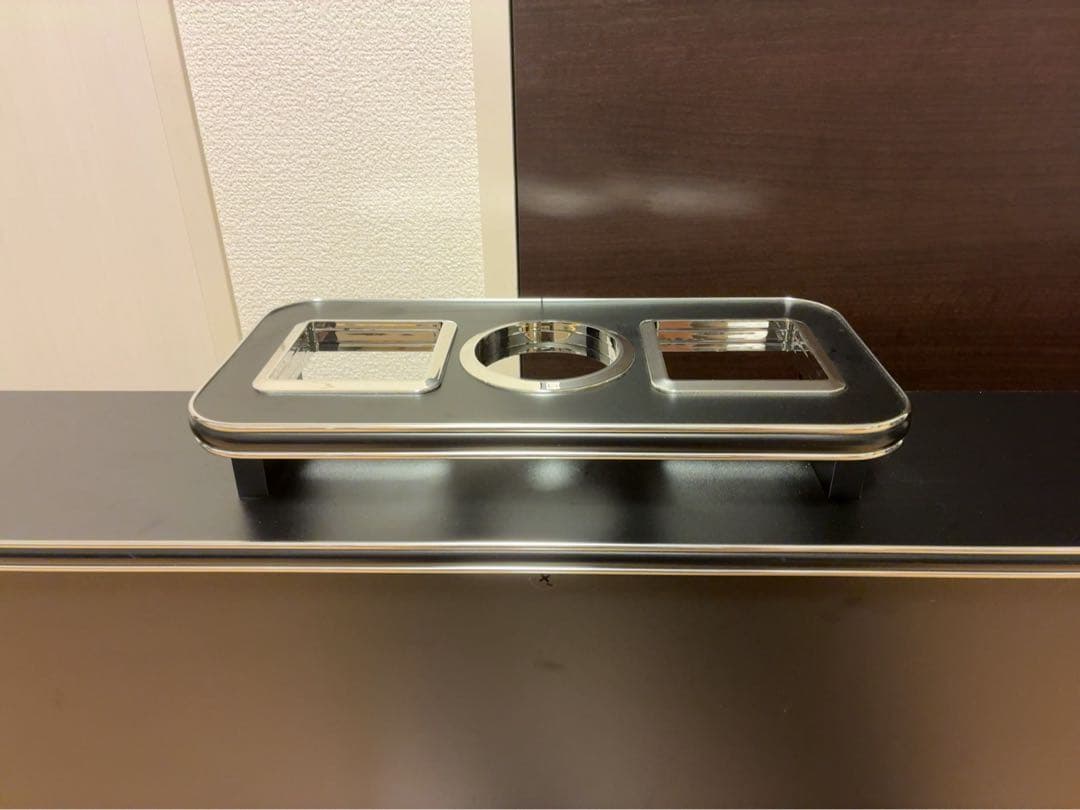 ハイエース　200系DX 標準ボディ　セカンドテーブル　プロダックス　後部座席用