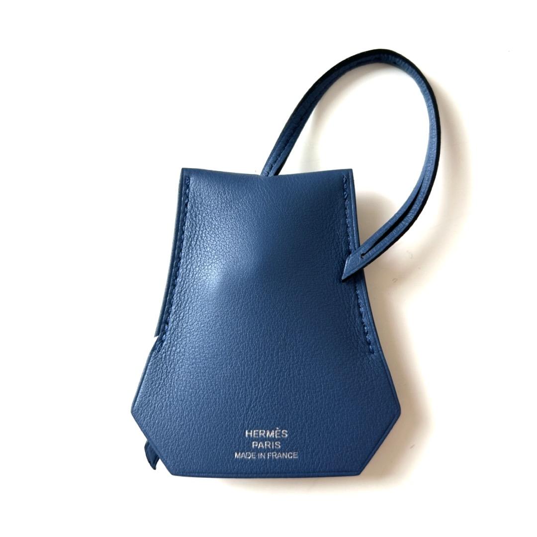 HERMÈS ナルシスト クロシェット ミラー レザー チャーム