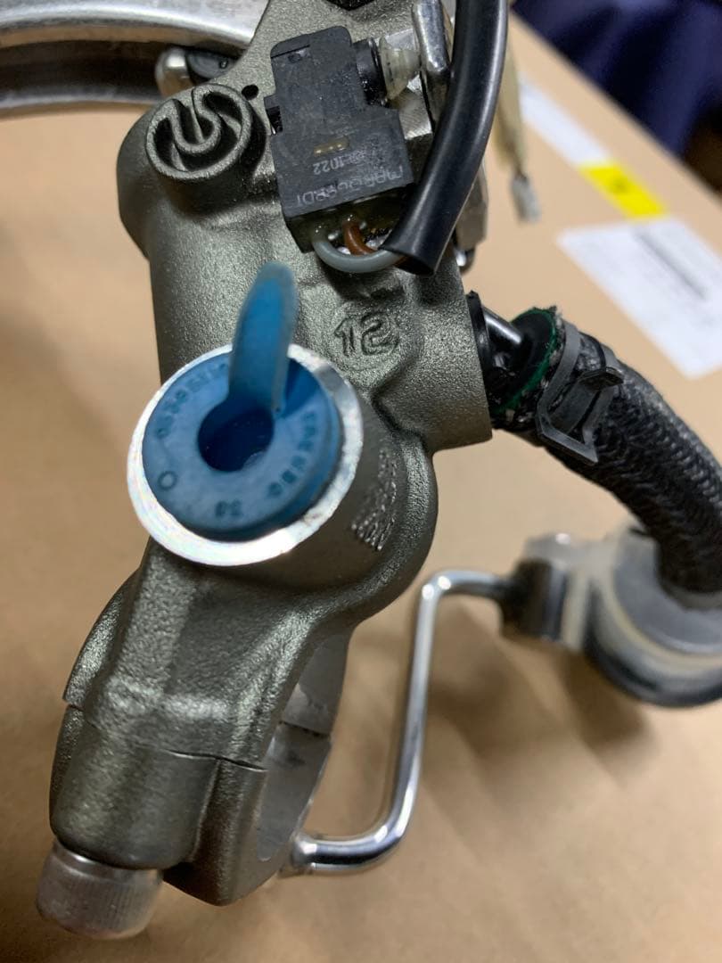 ブレンボ　ブレーキマスター