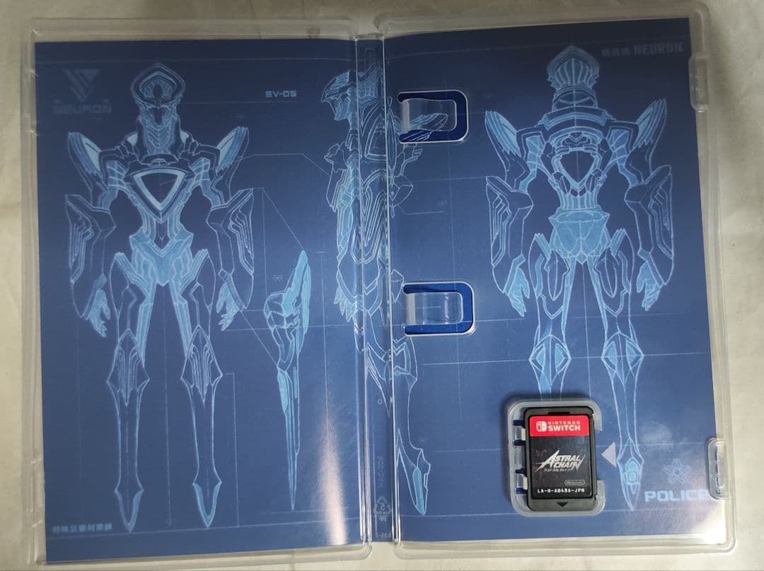 中古ASTRAL CHAIN COLLECTOR'S EDITION動作確認済み