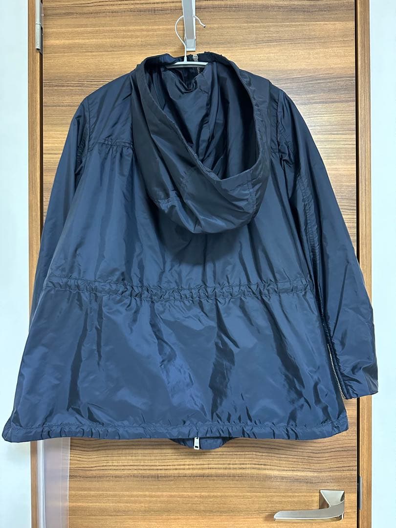 ルナルイ様　PRADA 38サイズ　ナイロンブルゾン