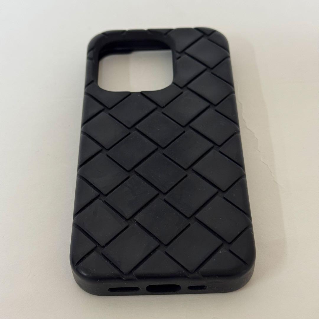 ✨正規品＆美品‼️✨ボッテガヴェネタ イントレチャート iPhone15Pro