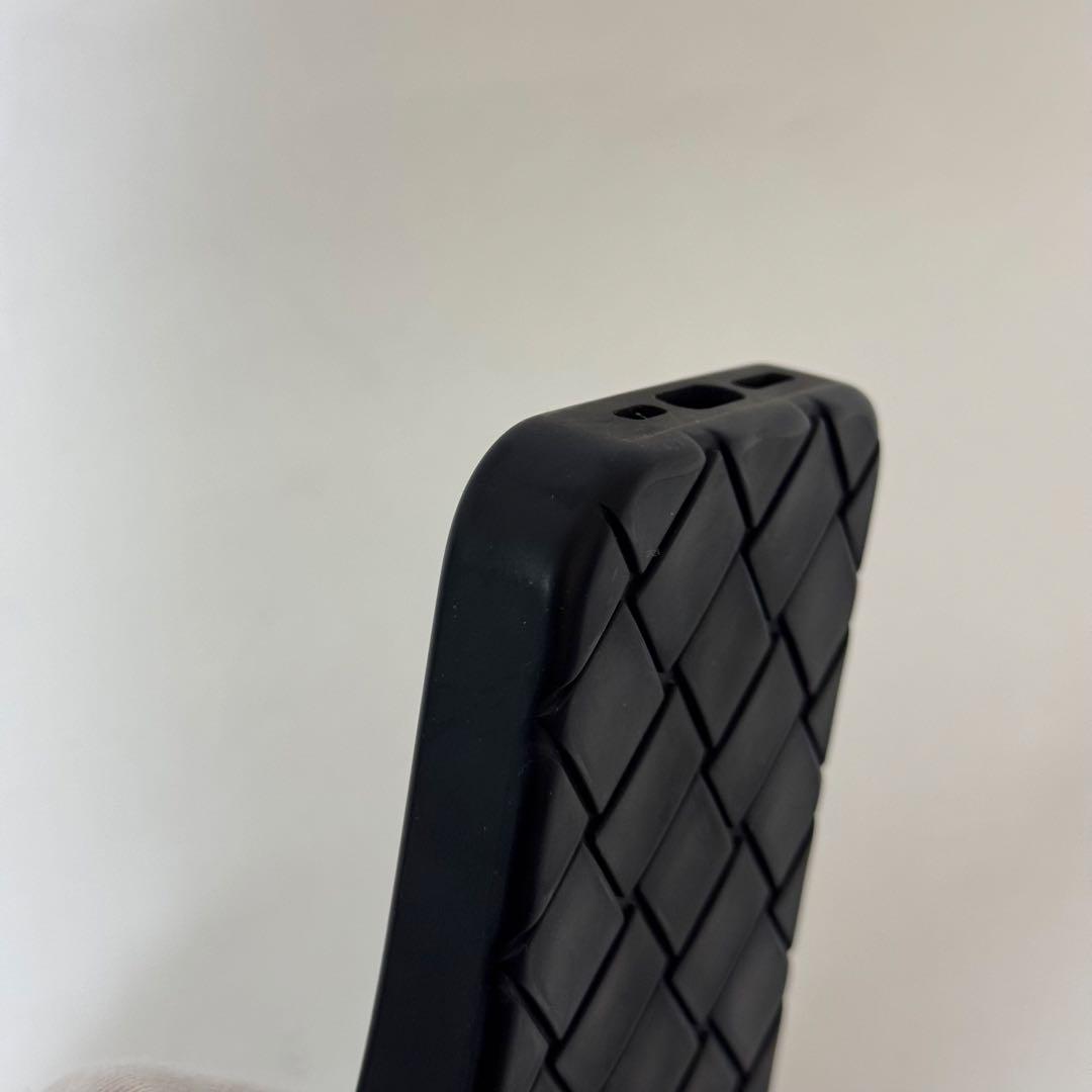 ✨正規品＆美品‼️✨ボッテガヴェネタ イントレチャート iPhone15Pro