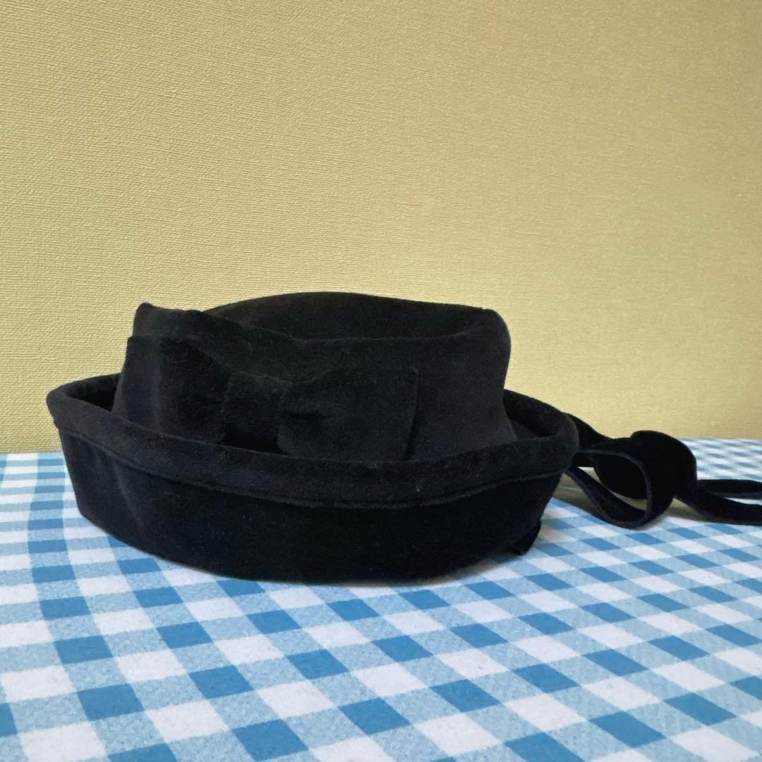 メタモルフォーゼ　別珍リボン付ミニ帽子　ブラック