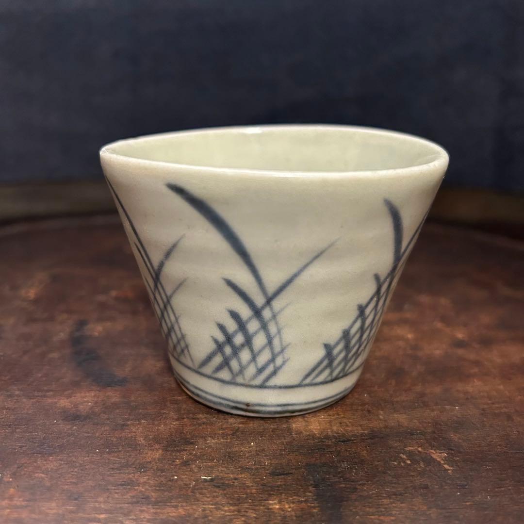 古伊万里　江戸前期　あげ底檜垣紋蕎麦猪口　無傷　本物保証