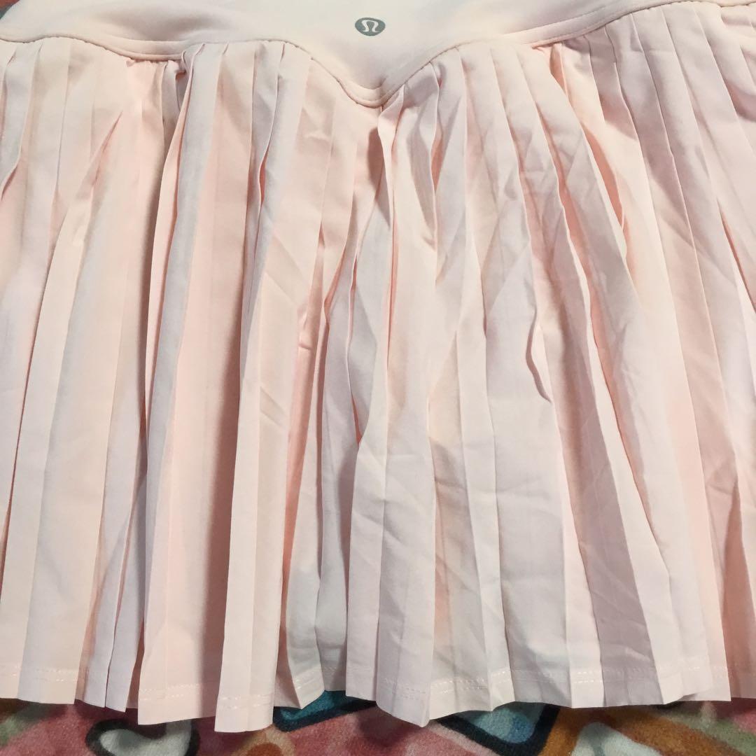 LULULEMON☆ サイズ4 ピンクのプリーツミニスカート