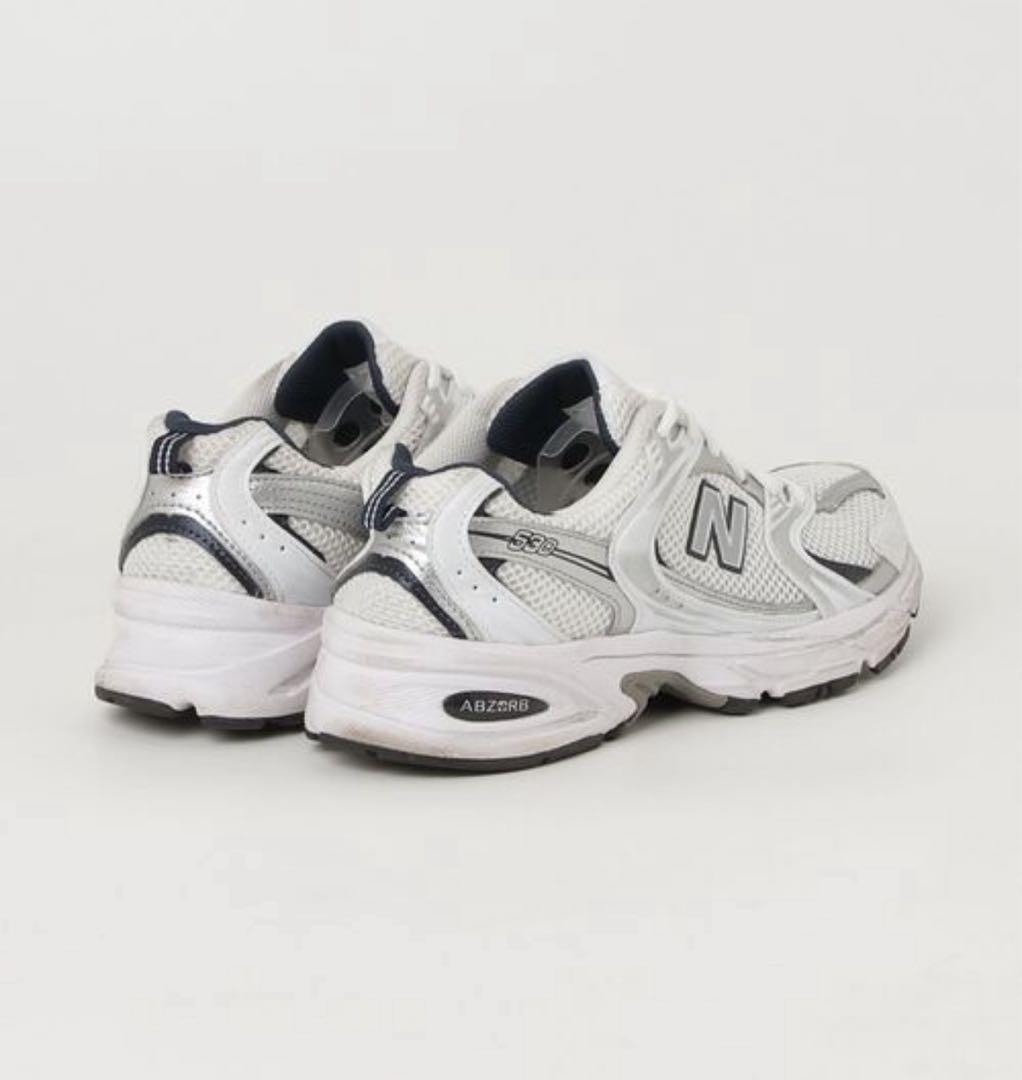 美品 New Balance MR530SG 24センチ