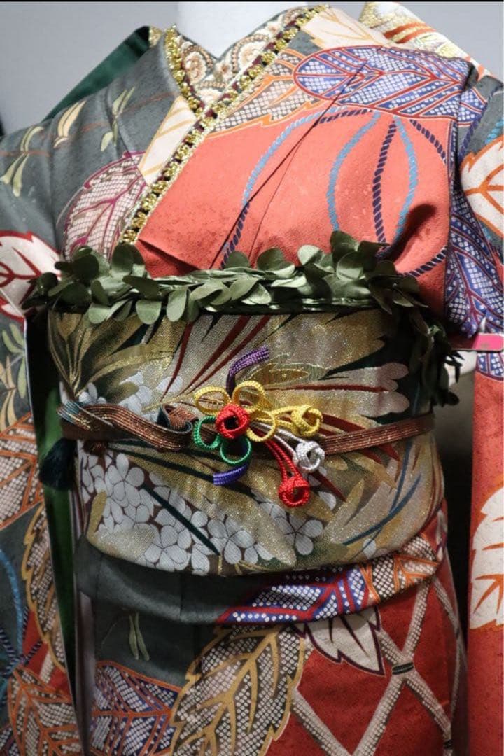 振袖フルセット✨振袖、帯、帯揚げ、帯締めと飾り、半衿用リボン、重ね襟とリボン✨