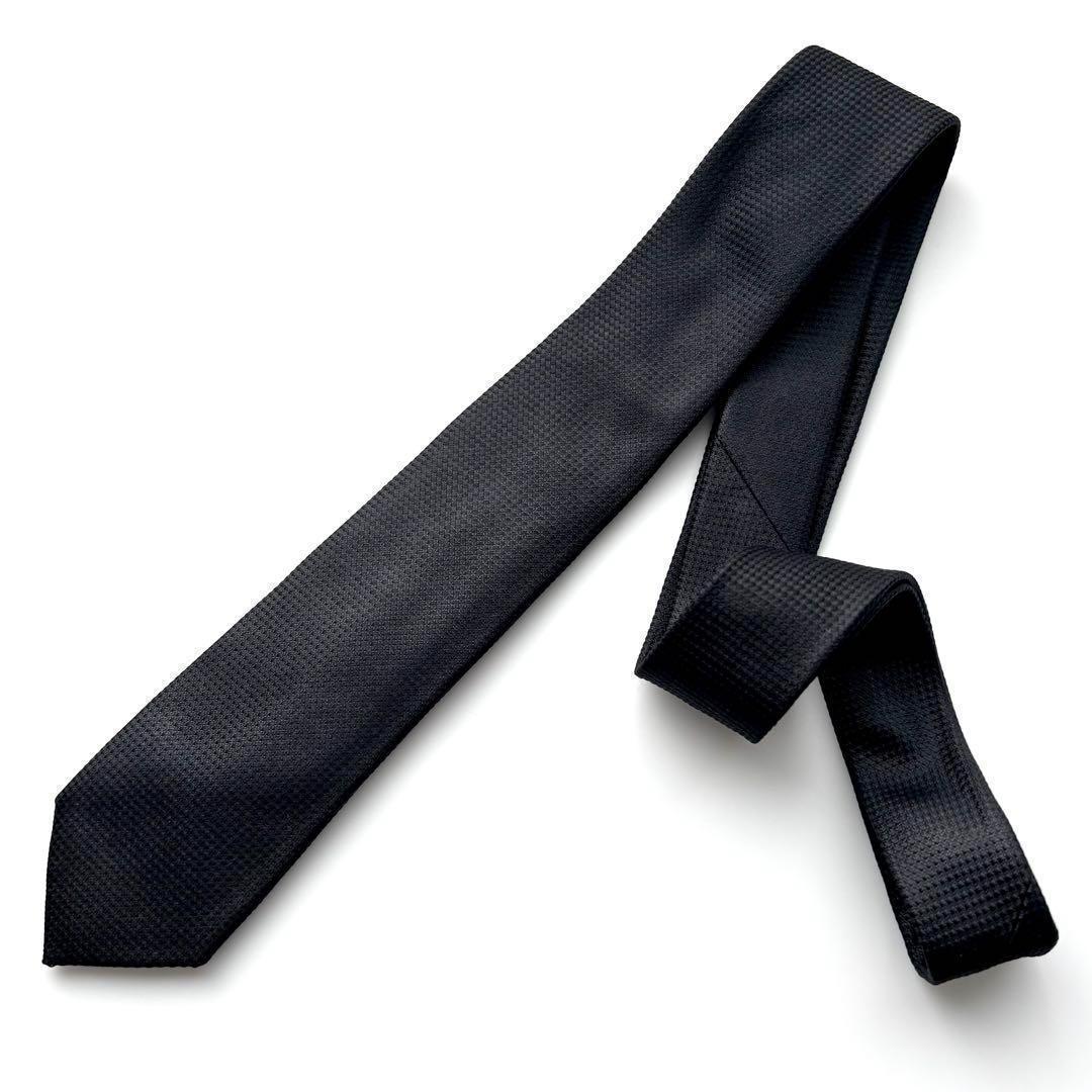 ꧁美品꧂ ドルチェアンドガッバーナ ネクタイ ナロータイ 無地 DG ブラック