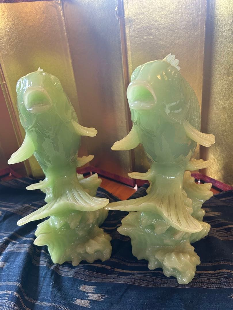 中国美術　古玩　翡翠鯉彫刻 2体セット 縁起物　店じまいSALE好評中