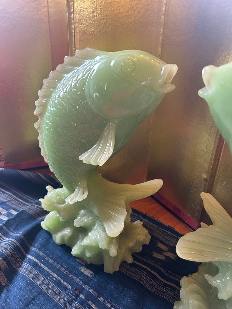 中国美術　古玩　翡翠鯉彫刻 2体セット 縁起物　店じまいSALE好評中