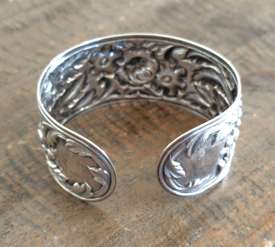 ヴィンテージ S Kirk & Son シルバー ワイド リポウズ バングル