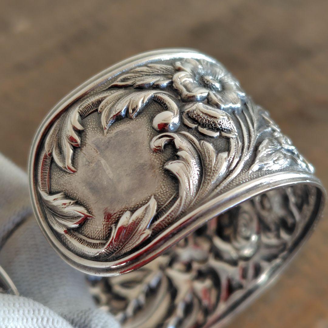 ヴィンテージ S Kirk & Son シルバー ワイド リポウズ バングル