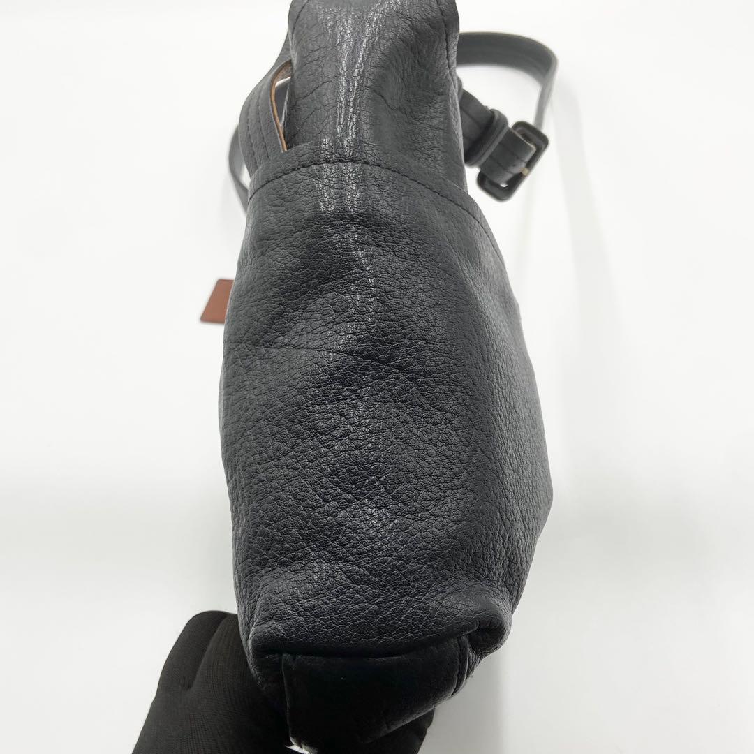 極美品　ゲンテン　タスカ　ショルダーバッグ　ロゴ刻印　レザー　ネイビー