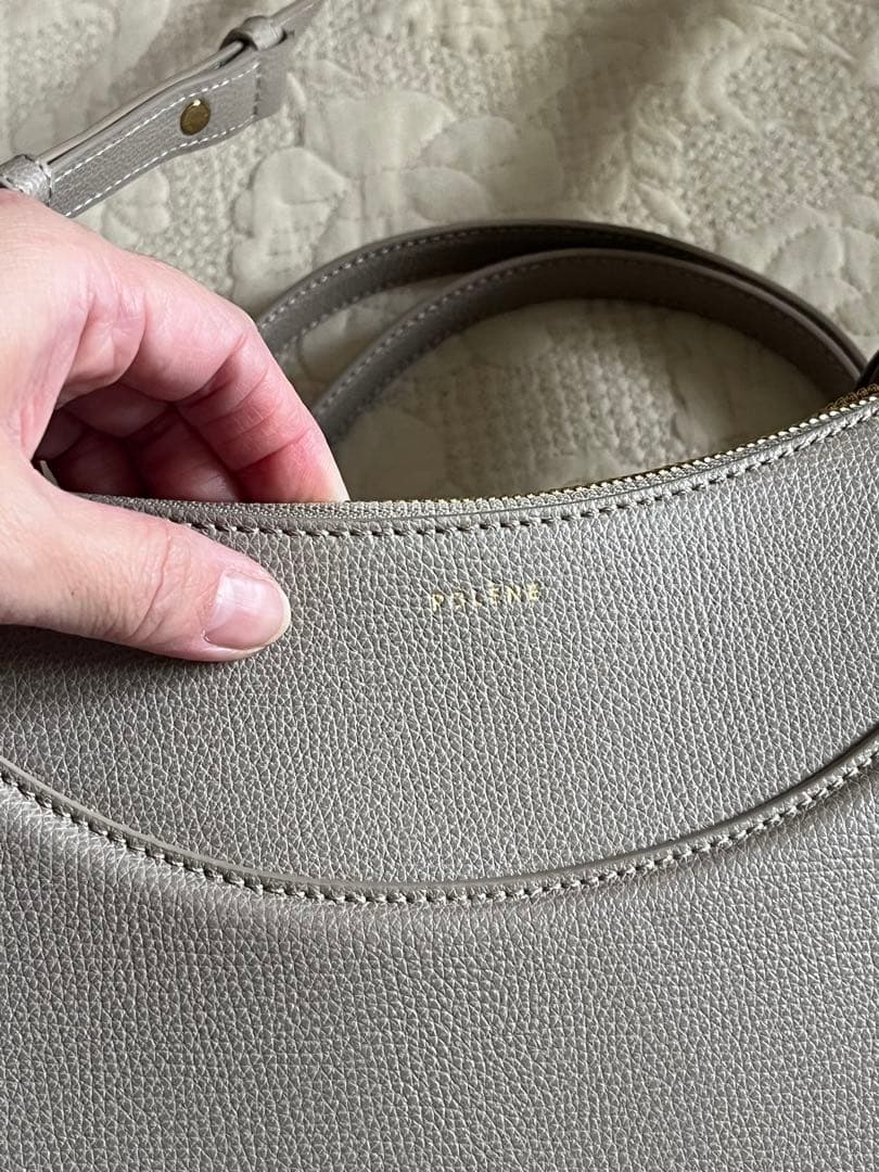 POLÈNE ハーフムーン　ショルダー(Numéro Dix) トープ正規店購入