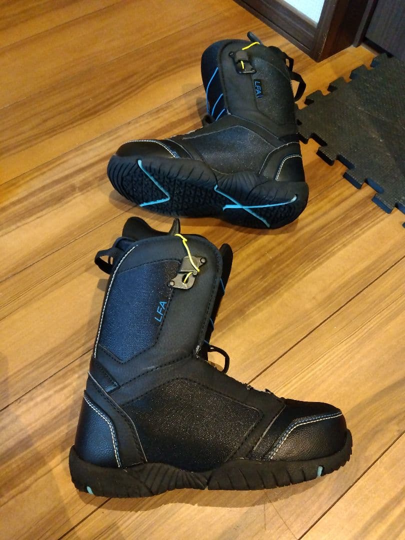 人気モデル‼️3点セット 送料込み SIMMS 147 スノーボードセット！