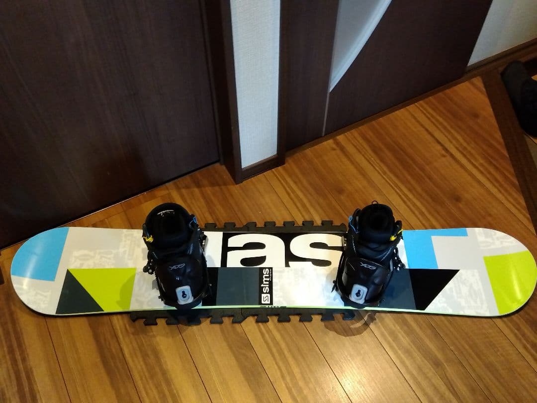 人気モデル‼️3点セット 送料込み SIMMS 147 スノーボードセット！