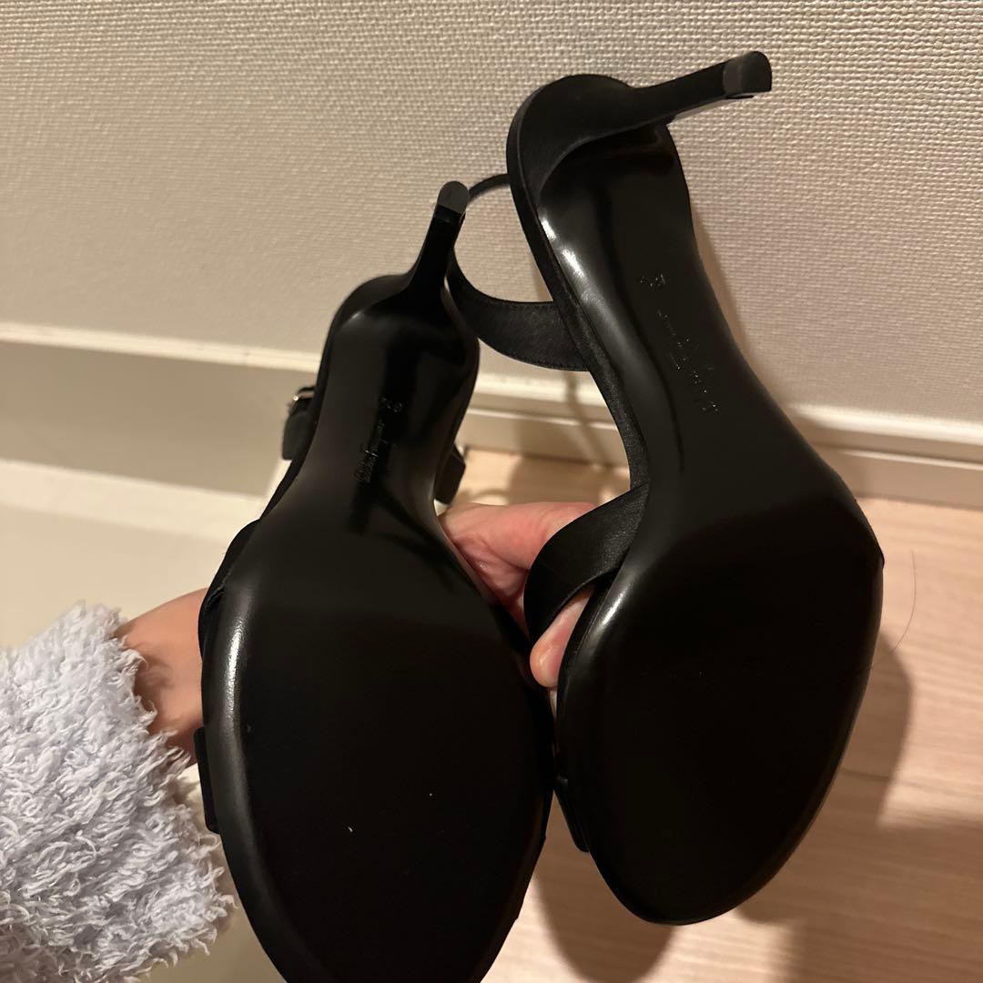 Ferragamo ブラック リボンサンダル ヒール フェラガモ