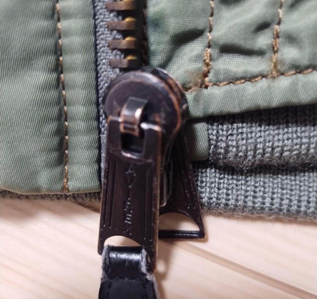 か*読様 AVIREX MA-1フライトジャケット グリーン