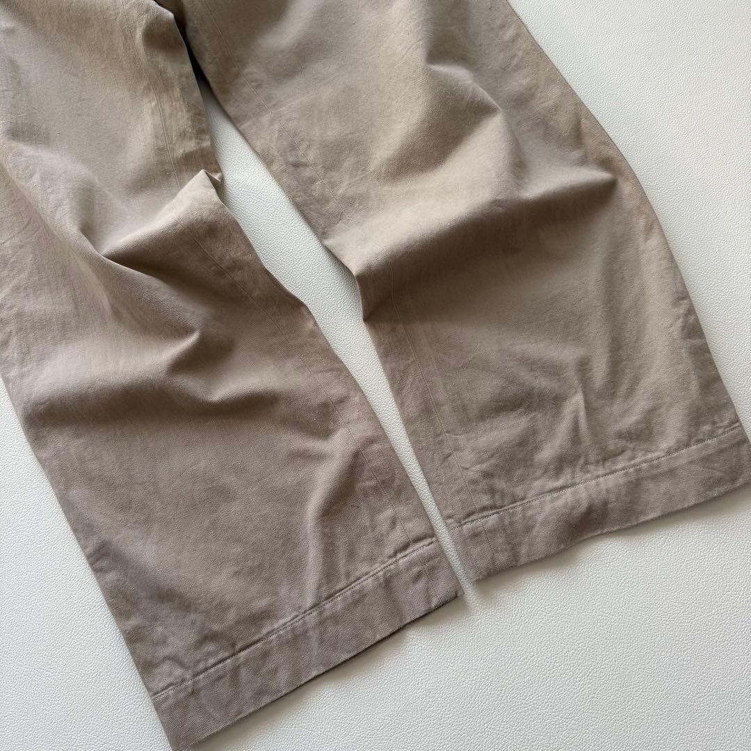 近年　現行　45R 定番チノパン ベージュ ゆったりストレート テーパード