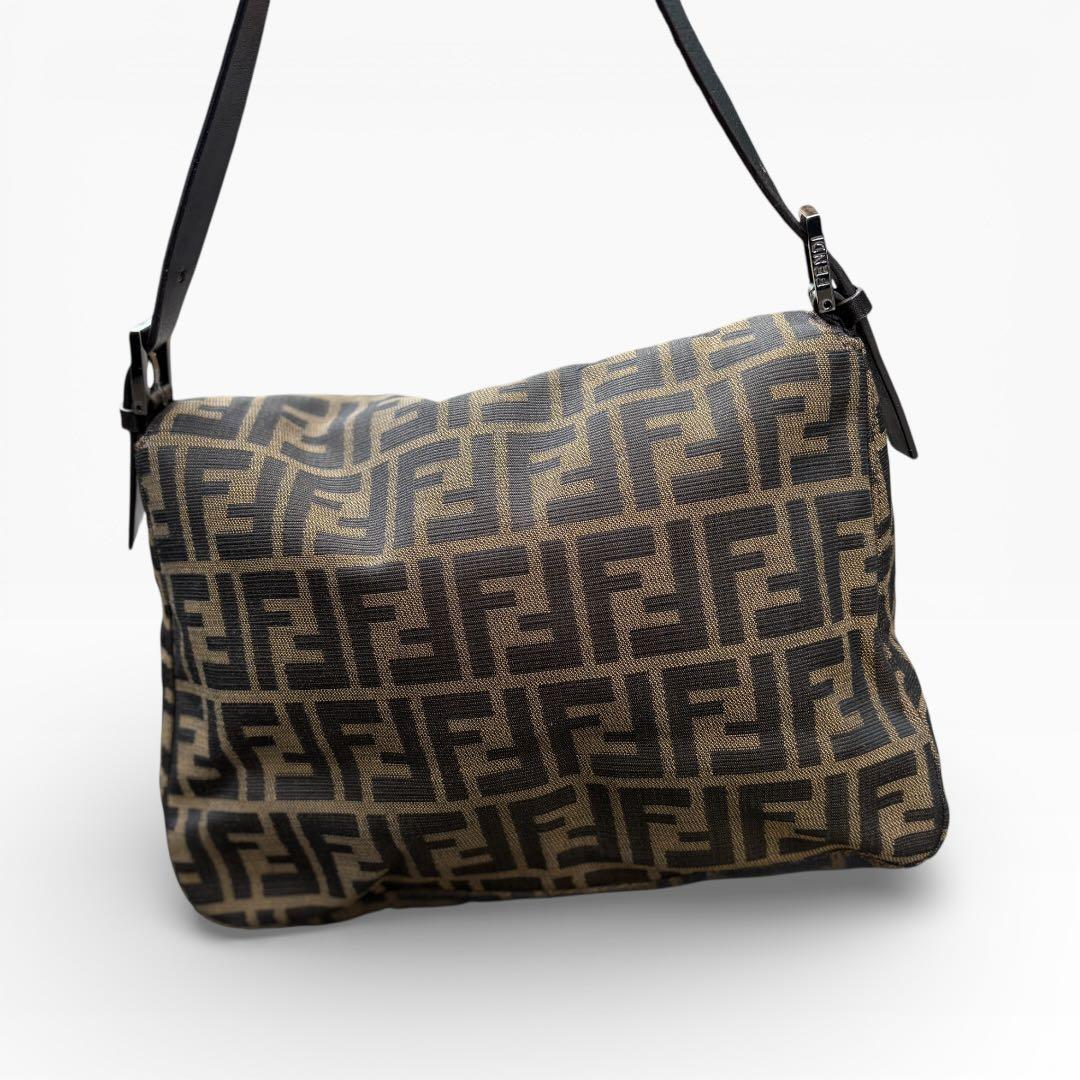 FENDI フェンディ マンマバケット ワンショルダーバッグ ズッカ柄 美品
