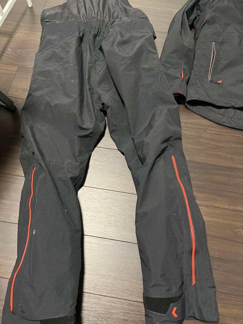 ダイワ　ゴアテックス プロダクト レインジャケット　DR-1106J