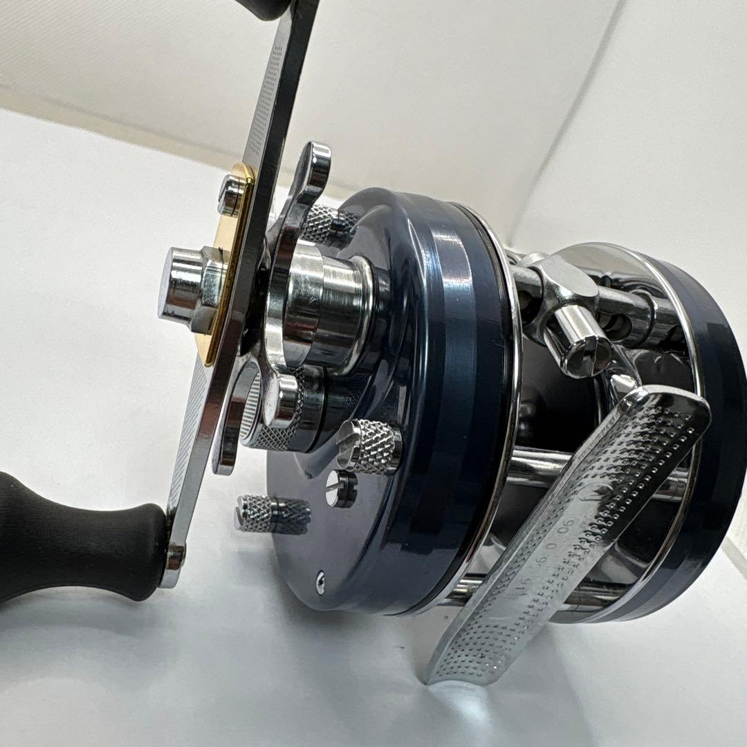 ABU Ambassadeur 4500 C ベイトリール