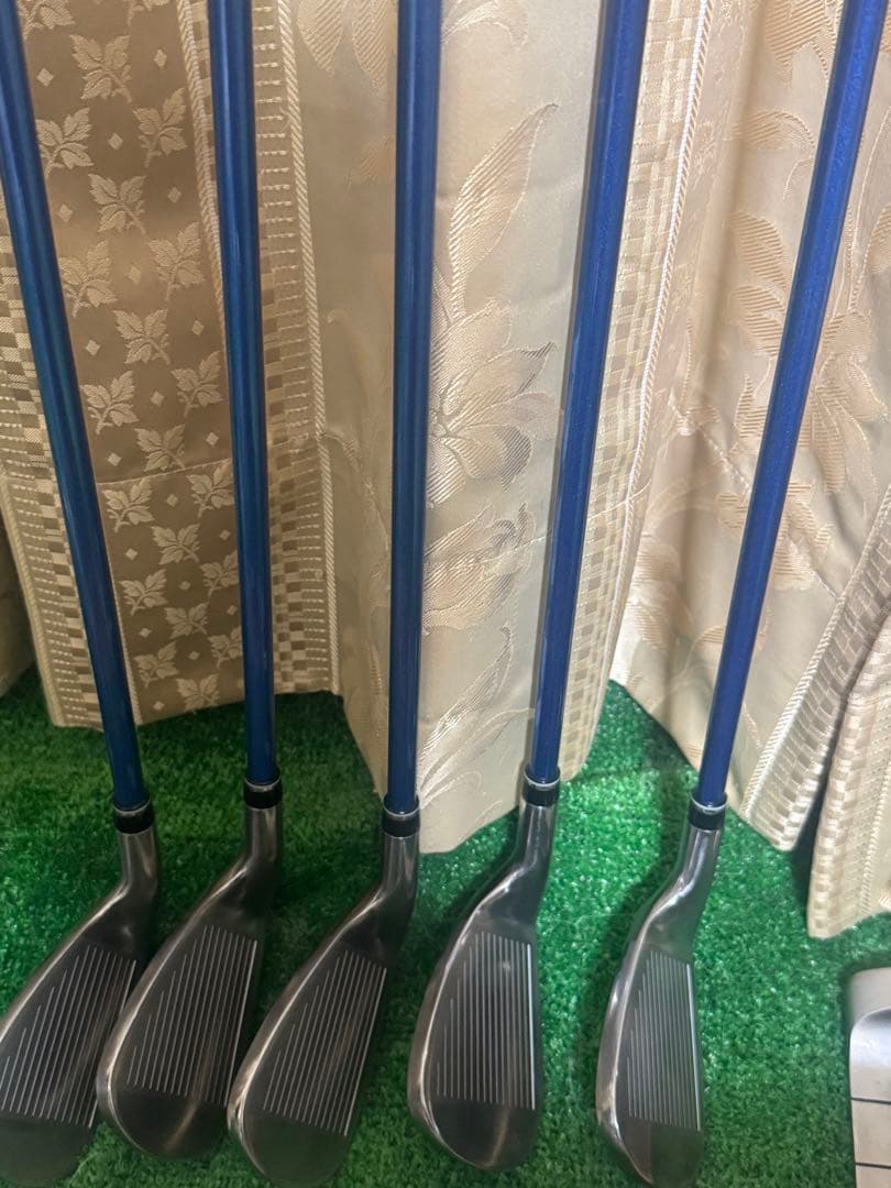 美品！ゼクシオ テン レディース 　豪華 16点　XXIO 10 ゴルフセット