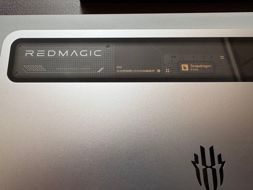 国内正規品 Redmagic Astra 16GB/512GB シルバー