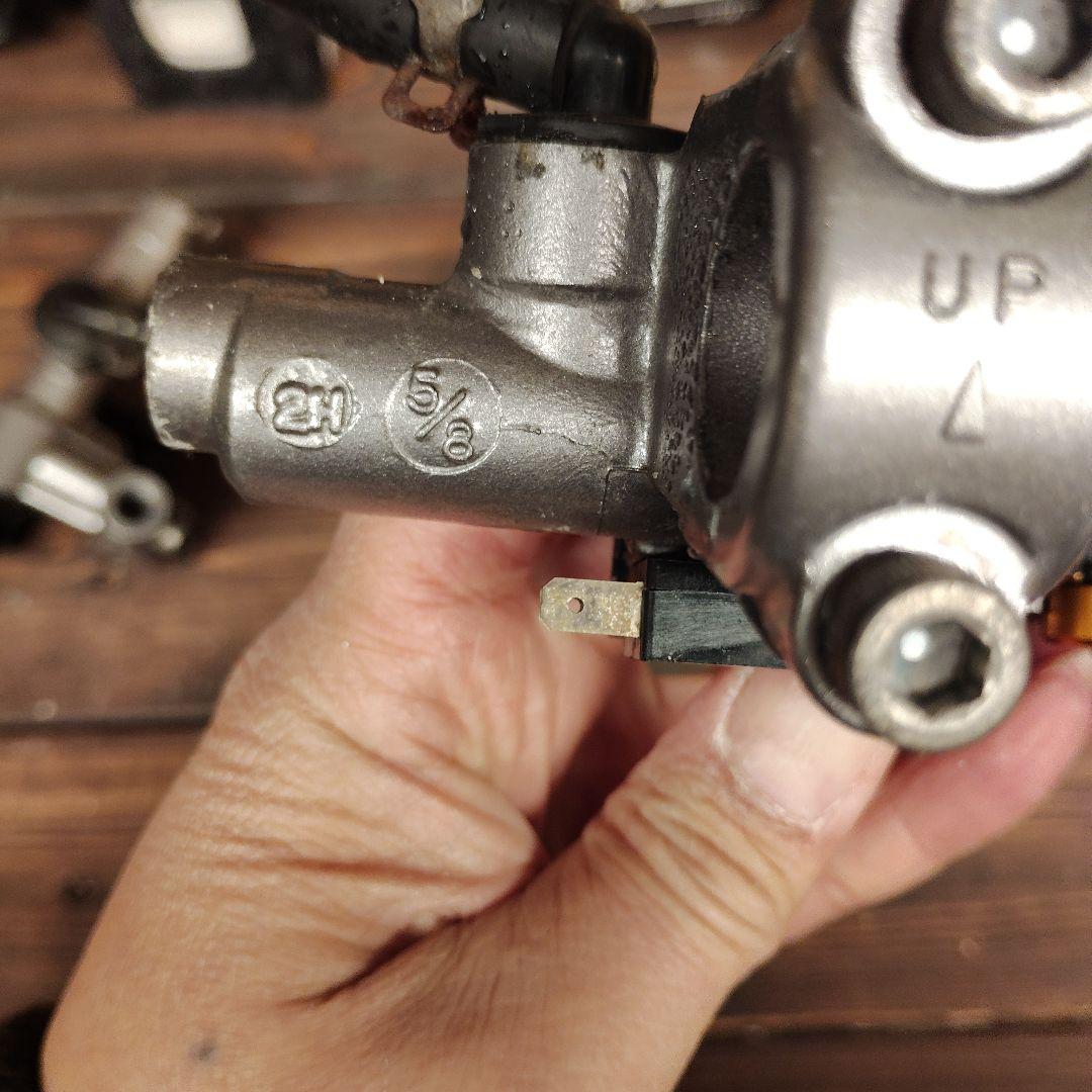 ニッシンマスターシリンダー