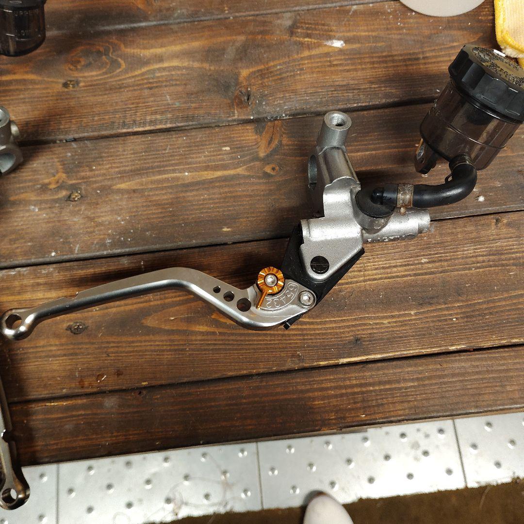 ニッシンマスターシリンダー