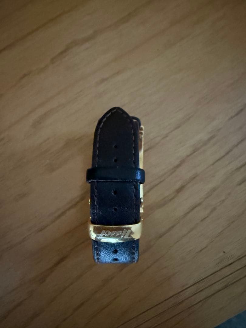 売約済　　Tissot バナナウォッチ　アナログ 腕時計 ゴールド/ブラック