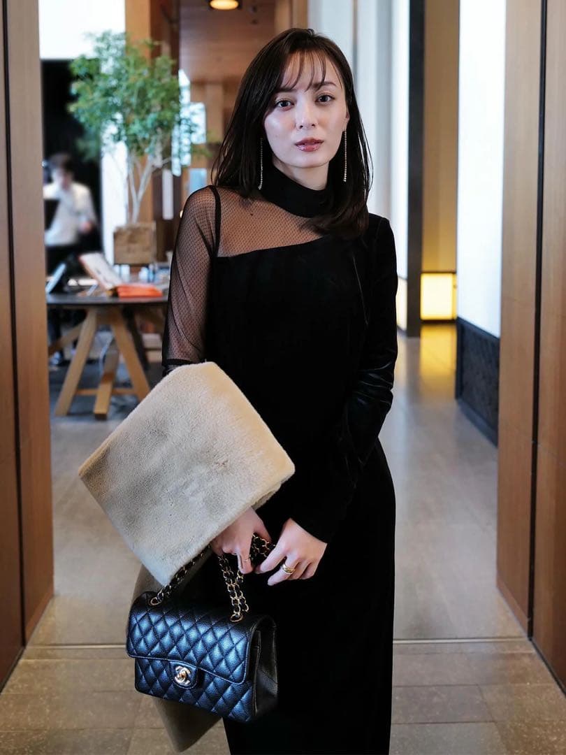 【2025今期】anuans シアーコンビタイトワンピース