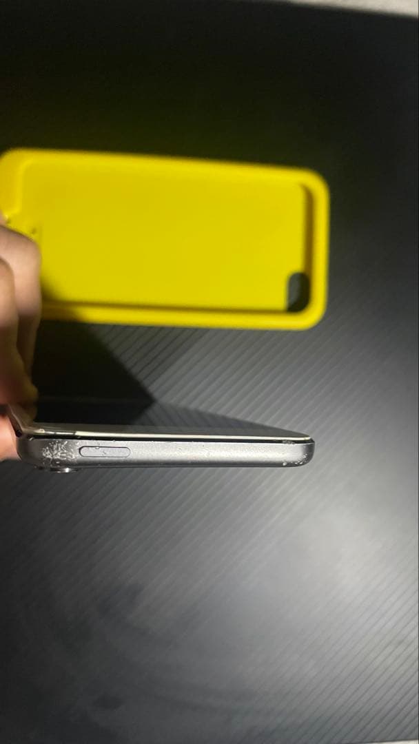 【最終モデル】iPod touch 第7世代 32GB 予備バッテリとケース付き