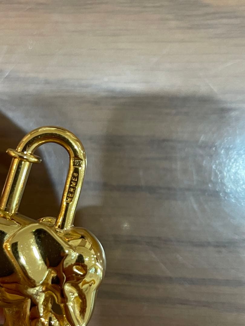 HERMES　エルメス　カデナ　エレファント　象　チャーム