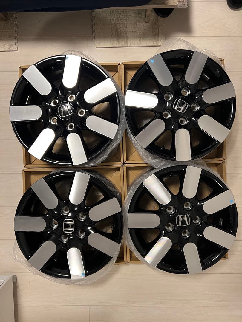 ホンダ 新型　フリード　GT1 GT5 15インチ ホイール 4枚セット