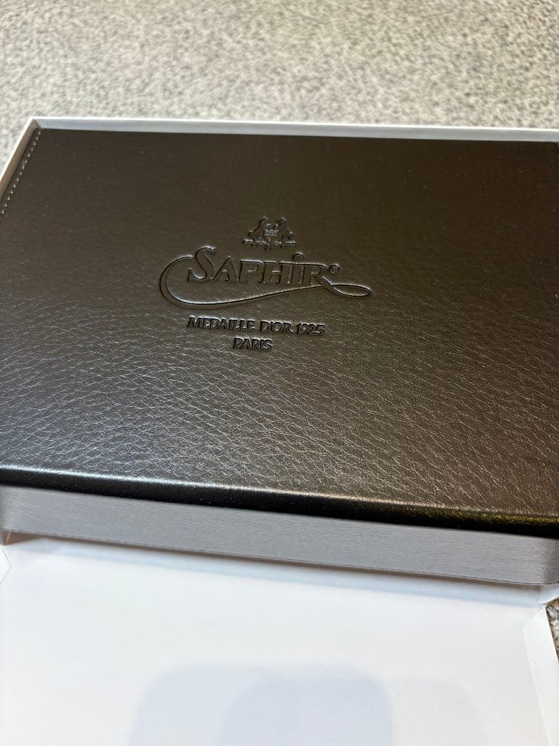 新品未使用 サフィール ノワール シューケア エグゼクティブ セット DX