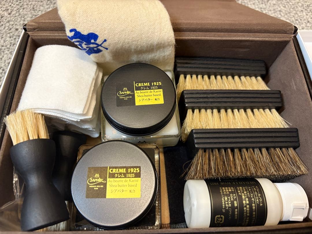 新品未使用 サフィール ノワール シューケア エグゼクティブ セット DX