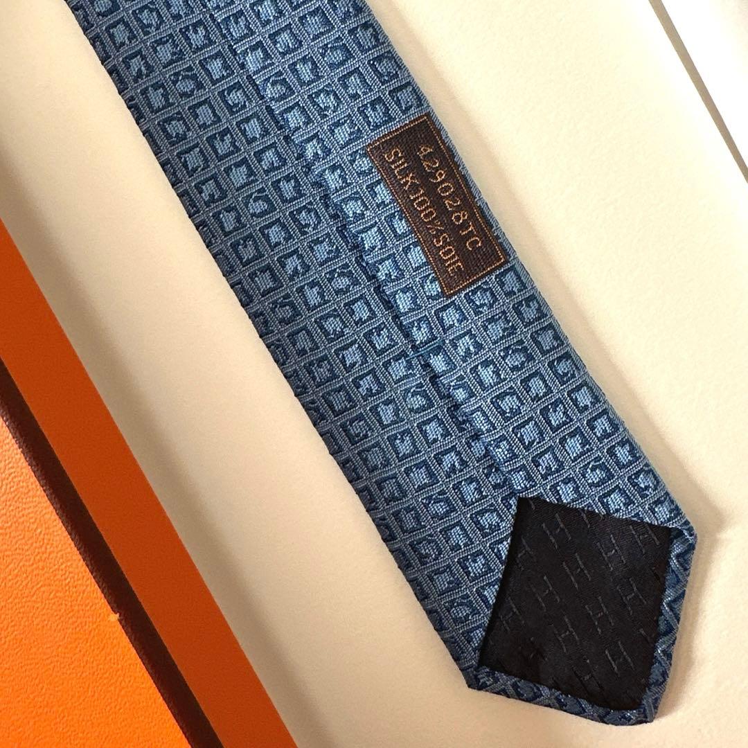 専用出品です。　　　エルメス ネクタイ《コンテンポラリー》新品 未使用