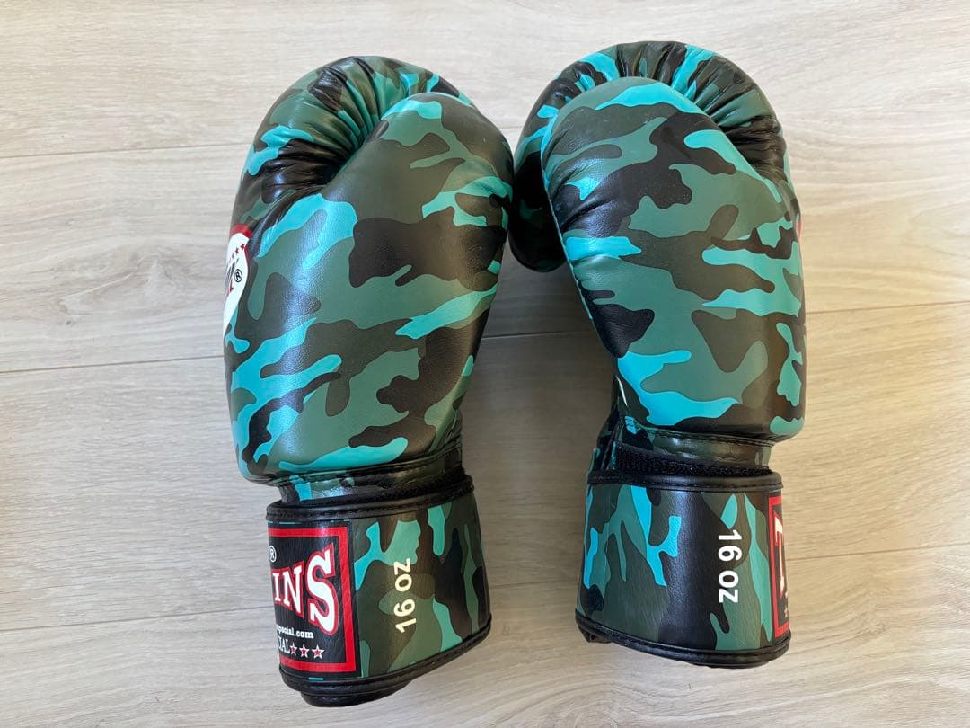 TWINS SPECIAL ボクシンググローブ 16oz カモフラージュ迷彩