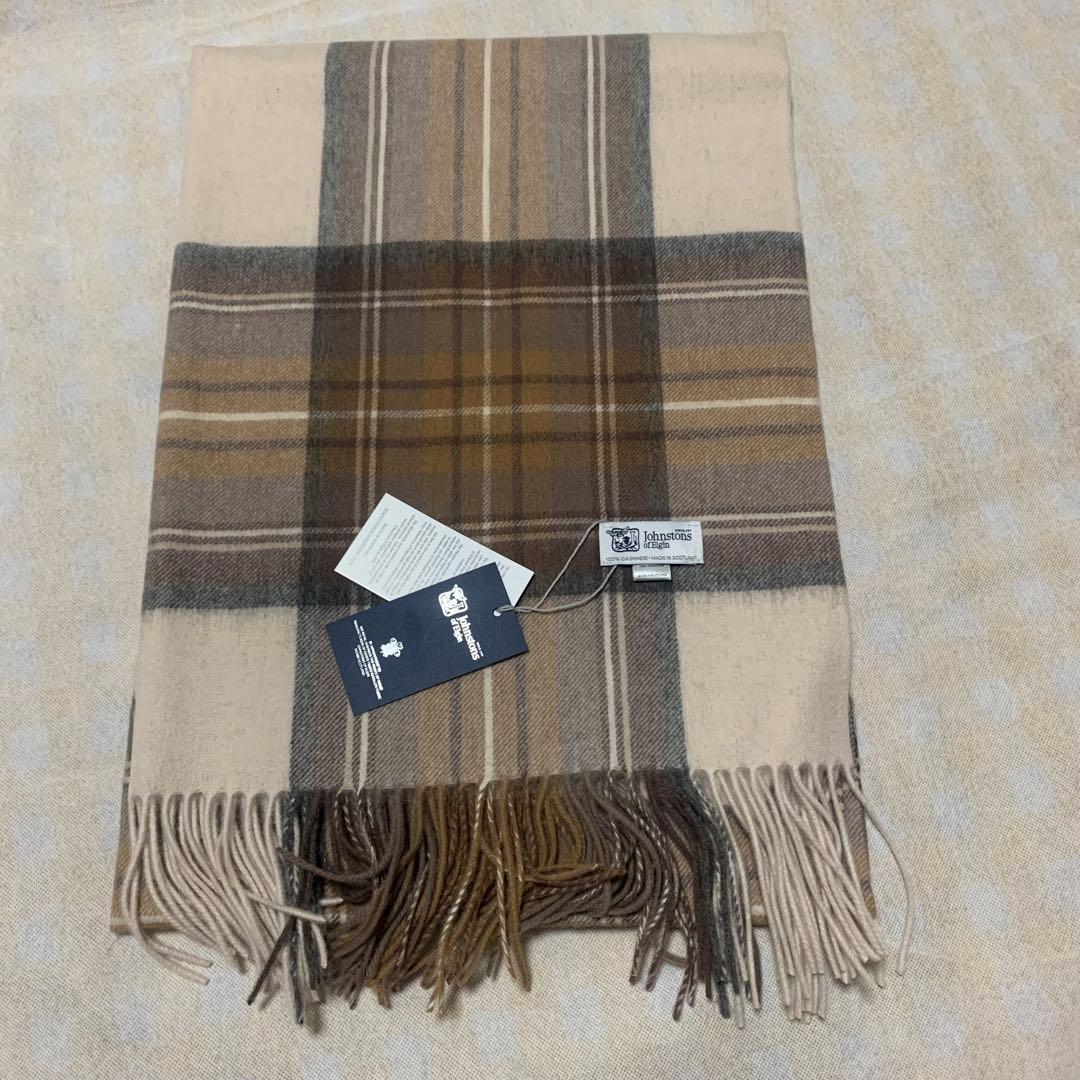 お*よ様 ジョンストンズ スカーフ　ナチュラルスチュワート　タータンチェッ大判