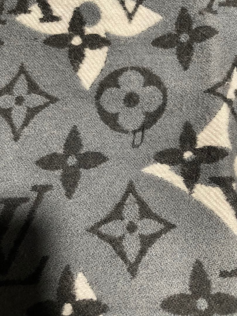 LOUIS VUITTON モノグラム マフラー シルク　M76377